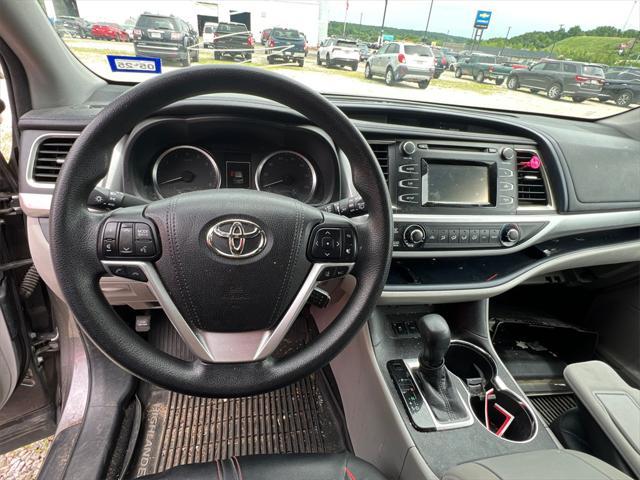 used 2018 Toyota Highlander car, priced at $19,980