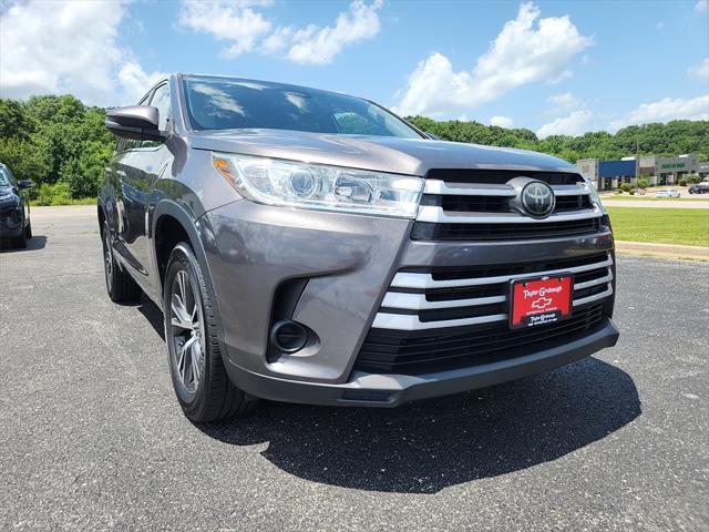 used 2018 Toyota Highlander car, priced at $18,857