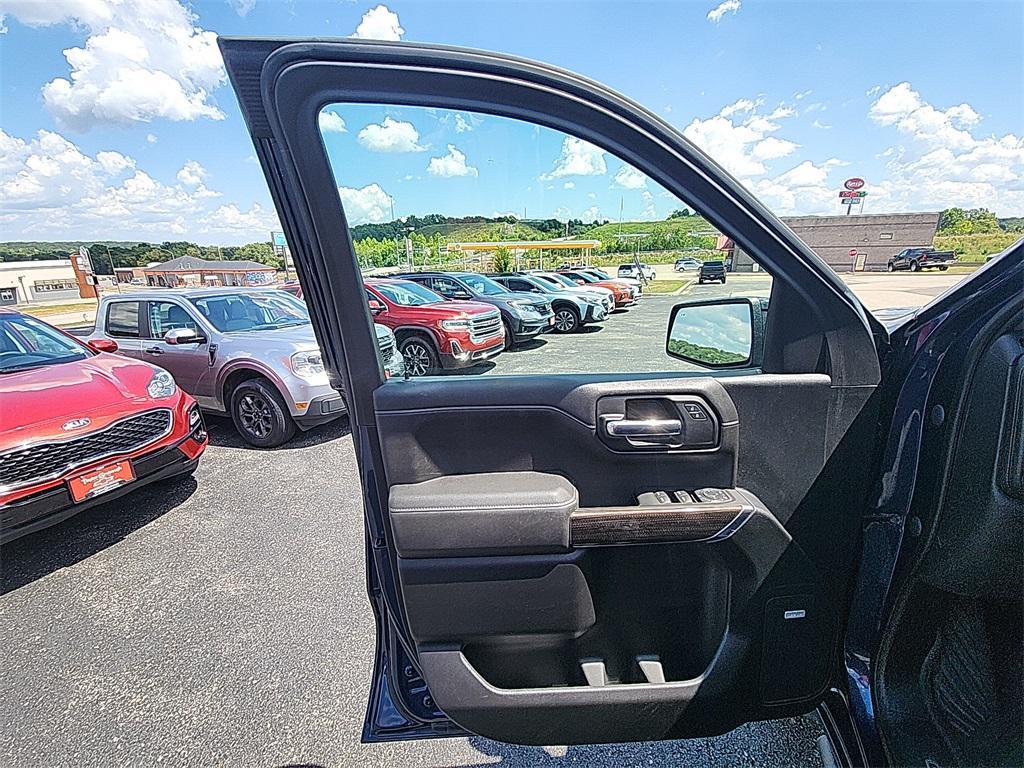used 2021 Chevrolet Silverado 1500 car, priced at $27,231