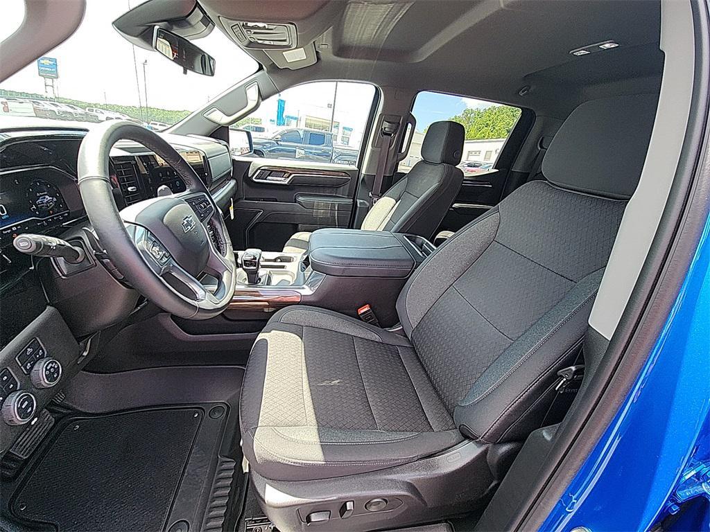 new 2025 Chevrolet Silverado 1500 car, priced at $62,610