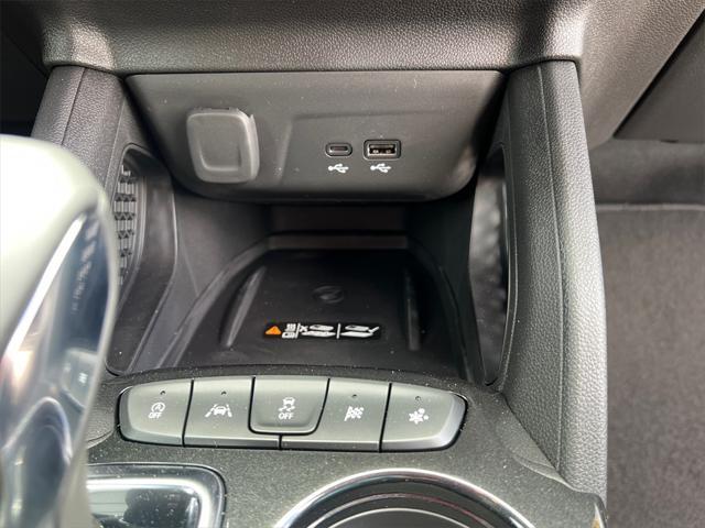 new 2025 Chevrolet TrailBlazer car, priced at $29,930