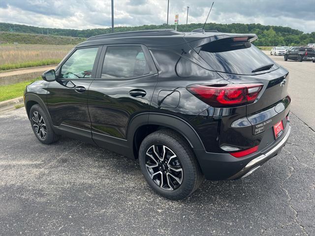 new 2025 Chevrolet TrailBlazer car, priced at $29,930