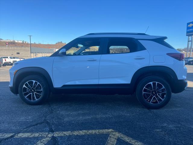 new 2025 Chevrolet TrailBlazer car, priced at $26,676