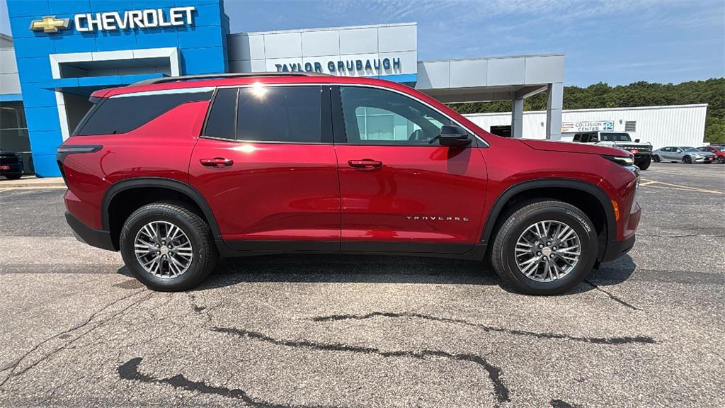 new 2025 Chevrolet Traverse car, priced at $43,305