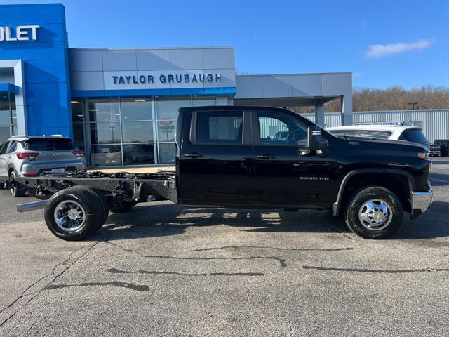 new 2025 Chevrolet Silverado 3500 car, priced at $64,280