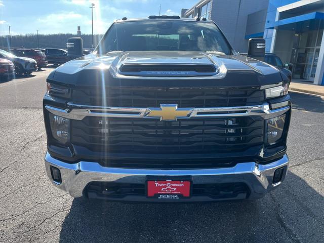 new 2025 Chevrolet Silverado 3500 car, priced at $64,280