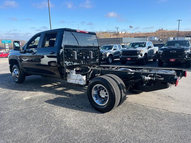 new 2025 Chevrolet Silverado 3500 car, priced at $64,280