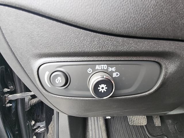 used 2022 Chevrolet Equinox car, priced at $21,610