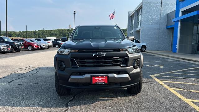 new 2024 Chevrolet Colorado car, priced at $39,407