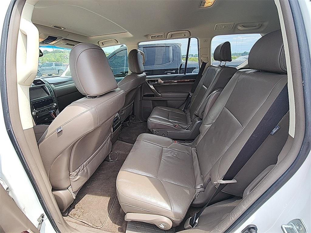 used 2017 Lexus GX 460 car, priced at $26,980