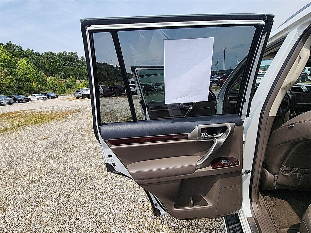 used 2017 Lexus GX 460 car, priced at $26,980