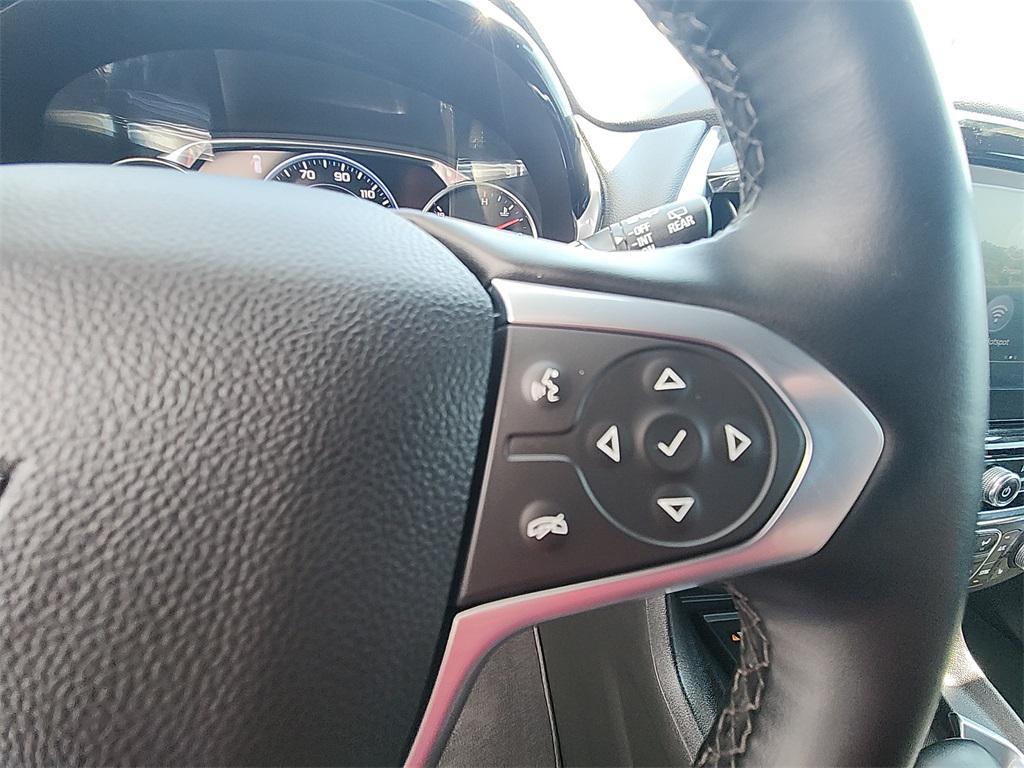 used 2023 Chevrolet Traverse car, priced at $37,978