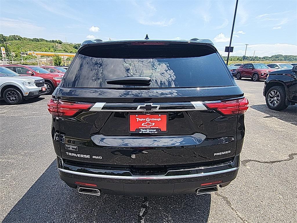 used 2023 Chevrolet Traverse car, priced at $37,978