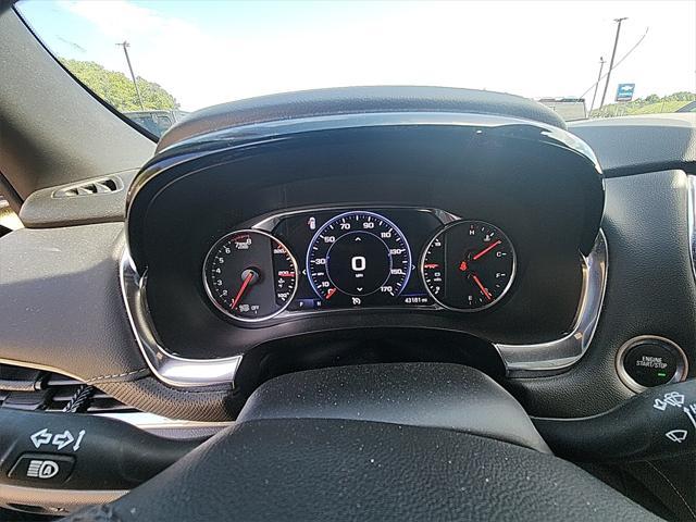 used 2023 Chevrolet Traverse car, priced at $39,980