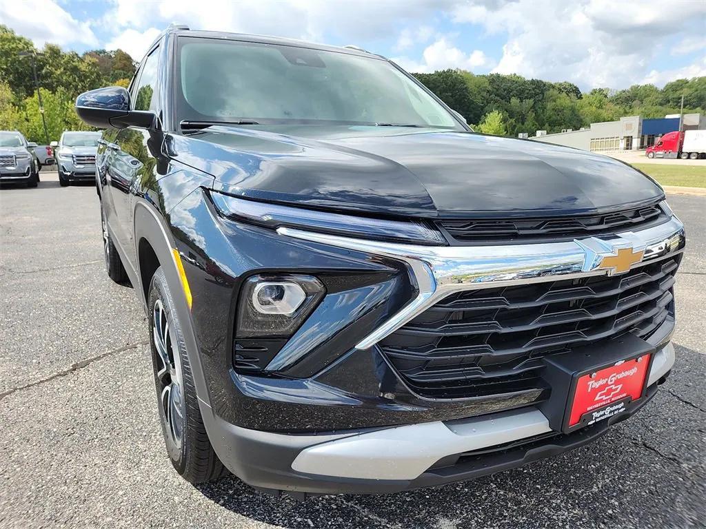 new 2026 Chevrolet TrailBlazer car, priced at $25,270