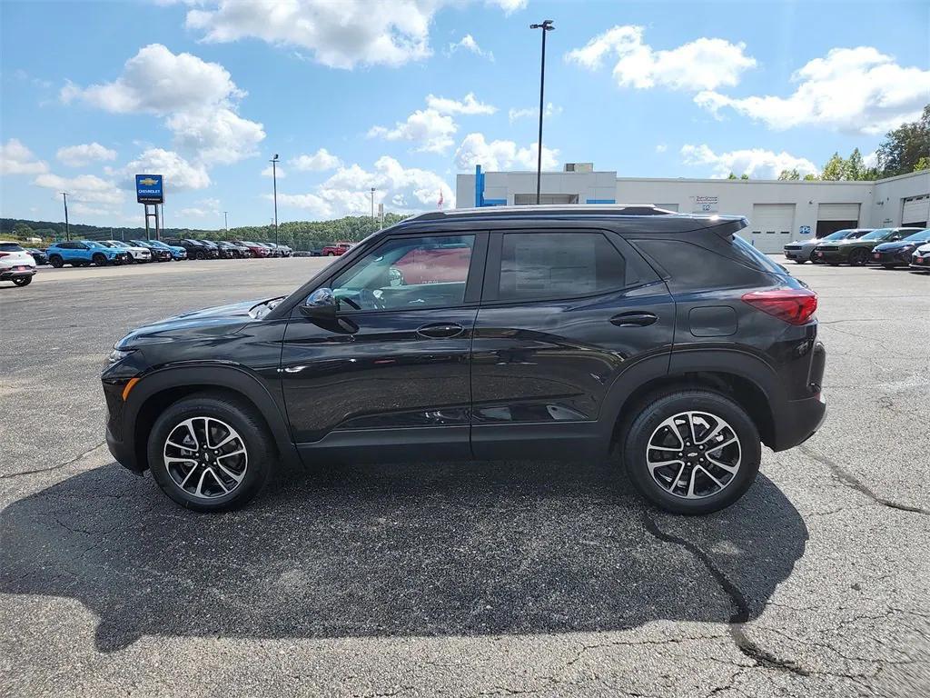 new 2026 Chevrolet TrailBlazer car, priced at $25,270