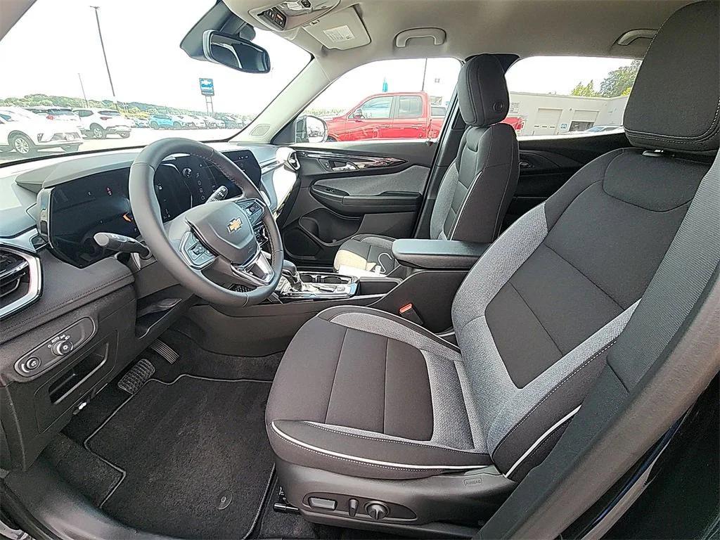new 2026 Chevrolet TrailBlazer car, priced at $25,270
