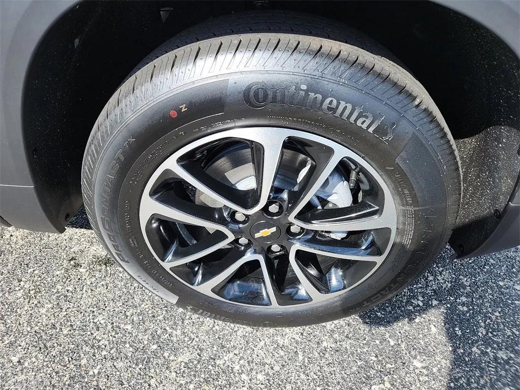 new 2026 Chevrolet TrailBlazer car, priced at $25,270