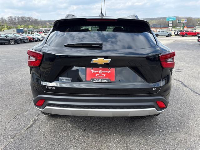 new 2025 Chevrolet Trax car, priced at $23,985