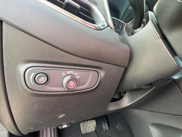used 2023 Chevrolet Equinox car, priced at $21,980