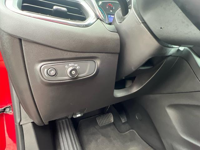 used 2023 Chevrolet Equinox car, priced at $21,532