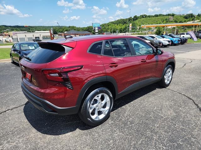 new 2025 Chevrolet Trax car, priced at $22,660