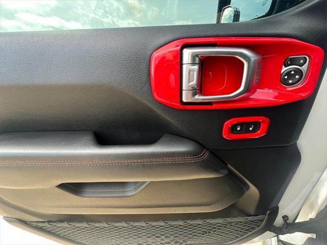 used 2019 Jeep Wrangler Unlimited car, priced at $32,091