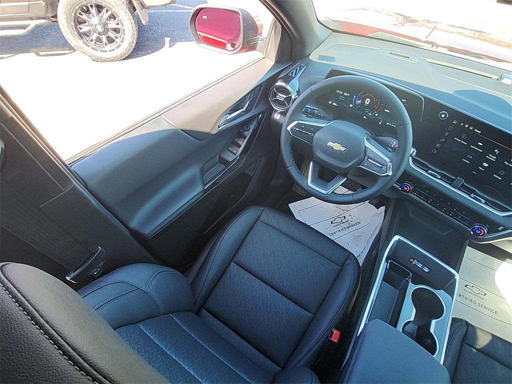 new 2025 Chevrolet Equinox car, priced at $32,640