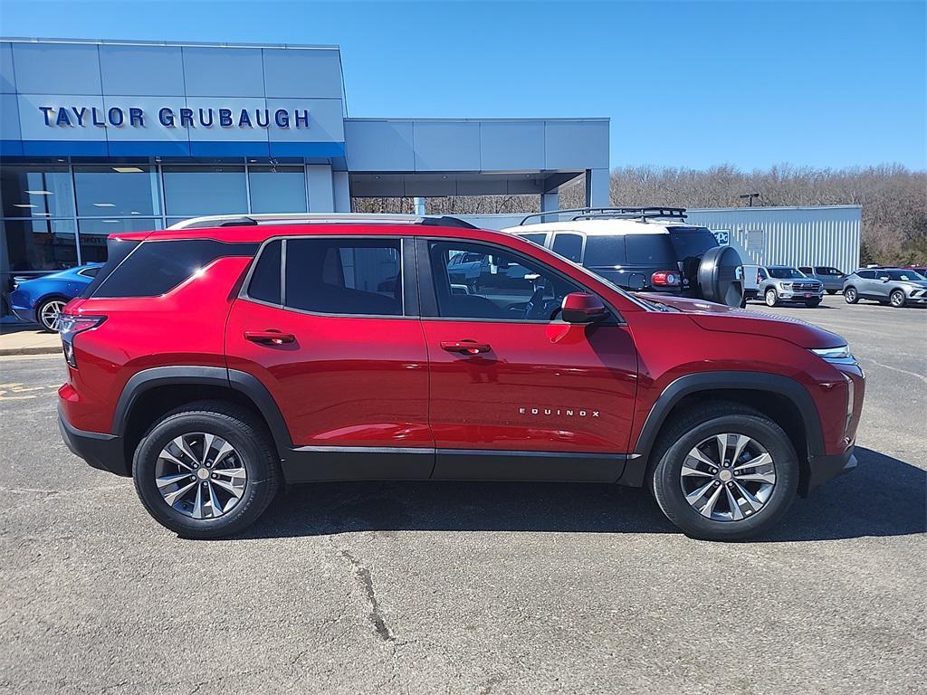 new 2025 Chevrolet Equinox car, priced at $32,640