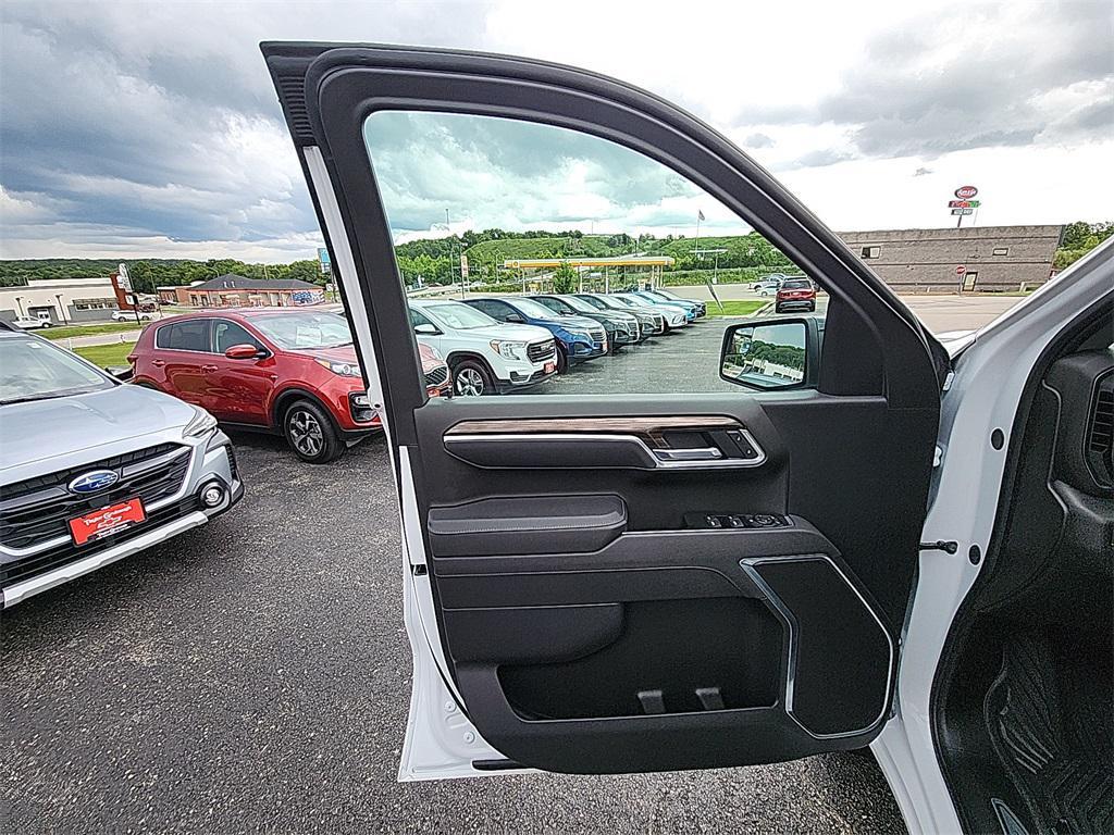 new 2025 Chevrolet Silverado 1500 car, priced at $52,934