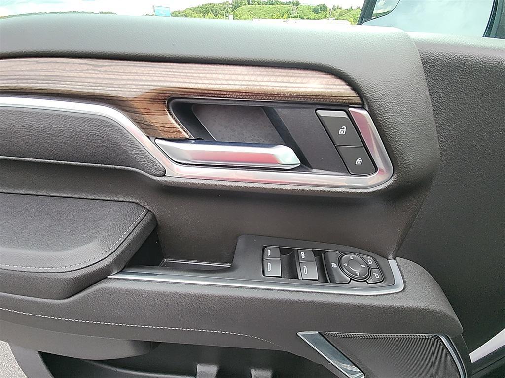 new 2025 Chevrolet Silverado 1500 car, priced at $52,934