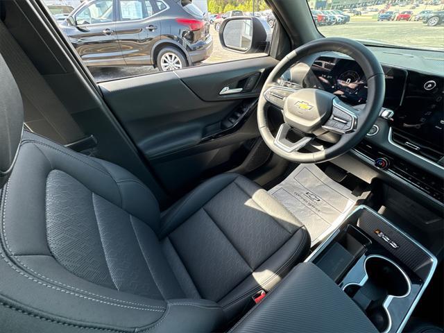 new 2025 Chevrolet Equinox car, priced at $32,902