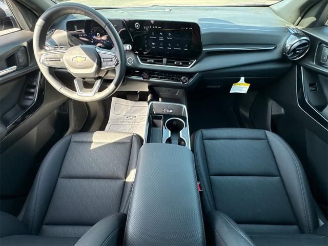 new 2025 Chevrolet Equinox car, priced at $32,902