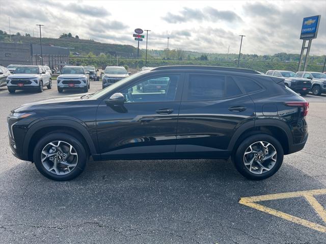 new 2025 Chevrolet Trax car, priced at $23,985