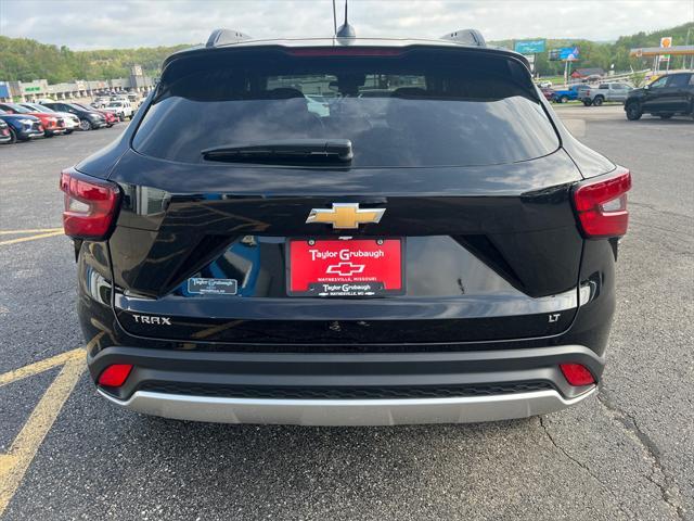 new 2025 Chevrolet Trax car, priced at $23,985