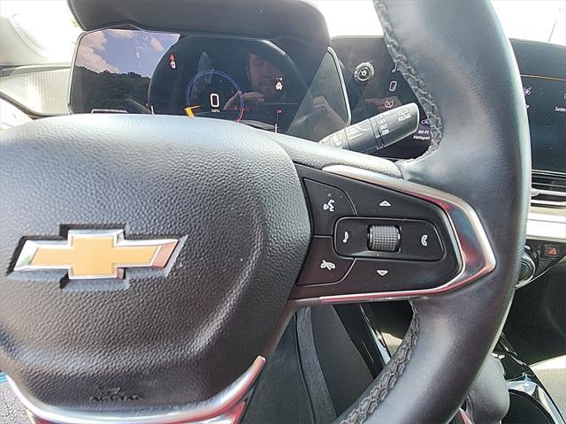 used 2025 Chevrolet Trax car, priced at $23,472