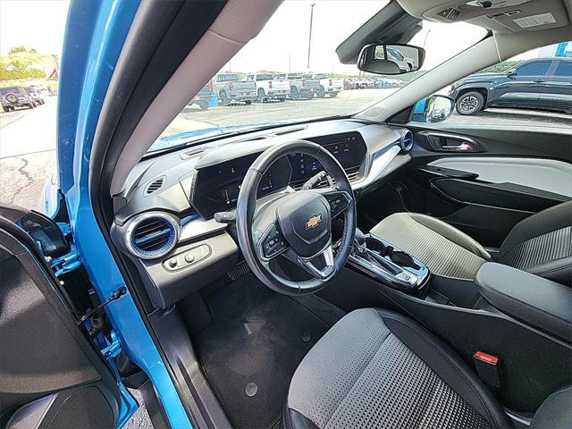 used 2025 Chevrolet Trax car, priced at $23,472