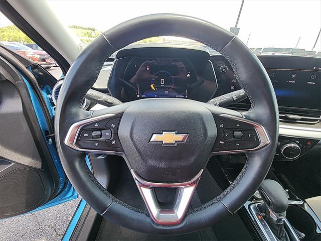 used 2025 Chevrolet Trax car, priced at $23,472
