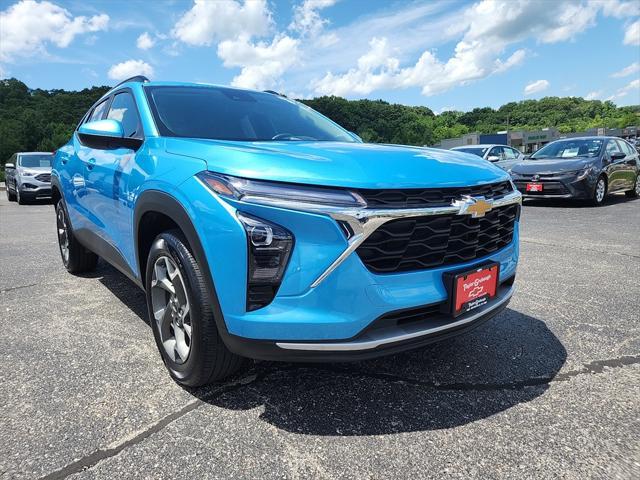 used 2025 Chevrolet Trax car, priced at $23,472