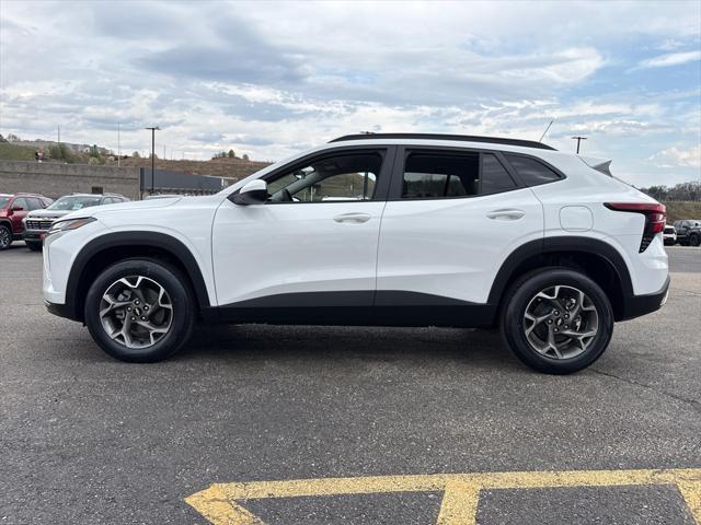 new 2025 Chevrolet Trax car, priced at $23,236