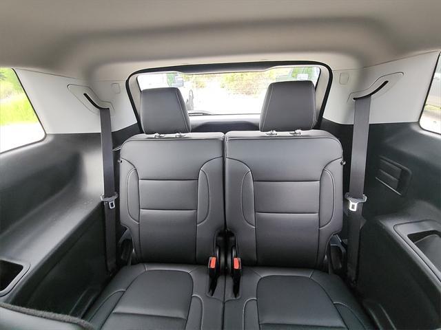 used 2023 GMC Acadia car, priced at $29,979