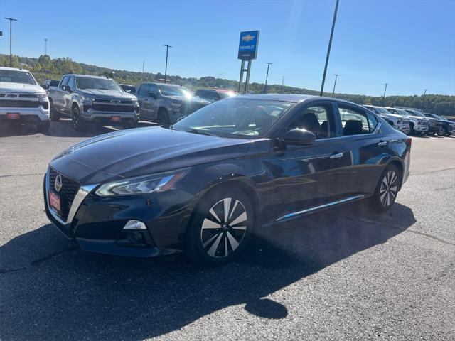 used 2019 Nissan Altima car, priced at $14,886