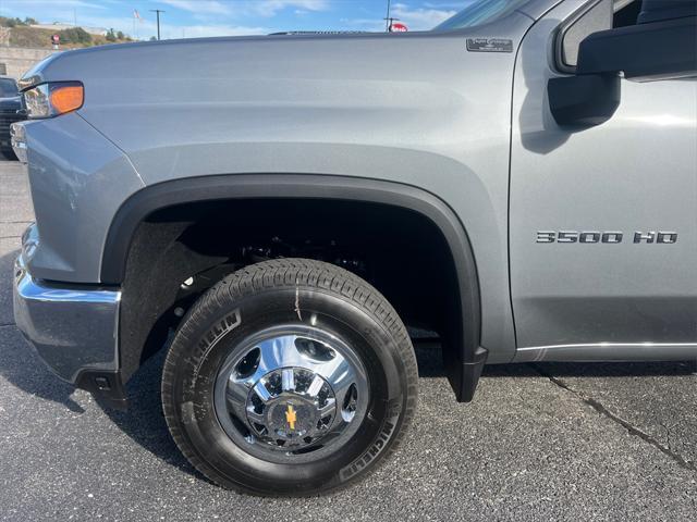 new 2025 Chevrolet Silverado 3500 car, priced at $66,905