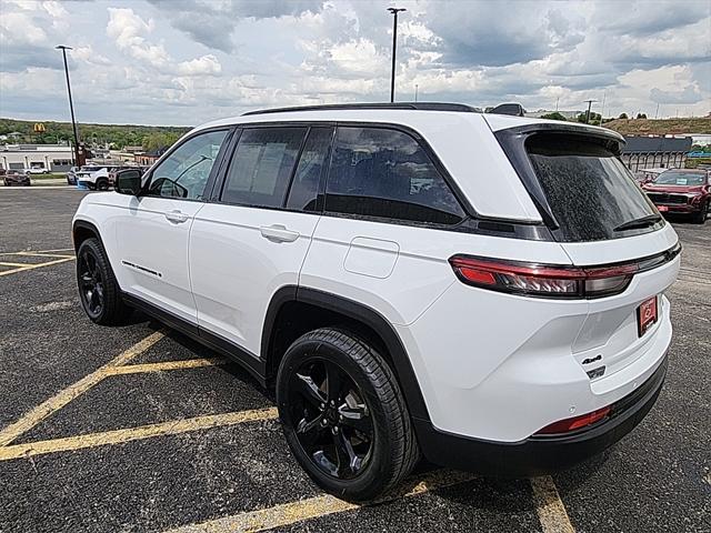 used 2023 Jeep Grand Cherokee car, priced at $29,979