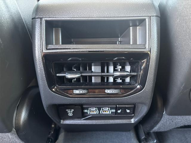 used 2023 Jeep Grand Cherokee car, priced at $29,979