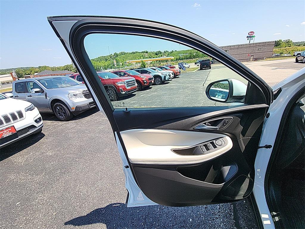 used 2024 Buick Encore GX car, priced at $21,972