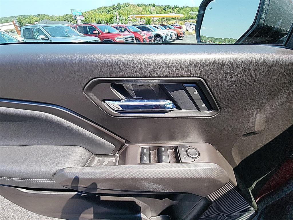 new 2025 Chevrolet Colorado car, priced at $44,955