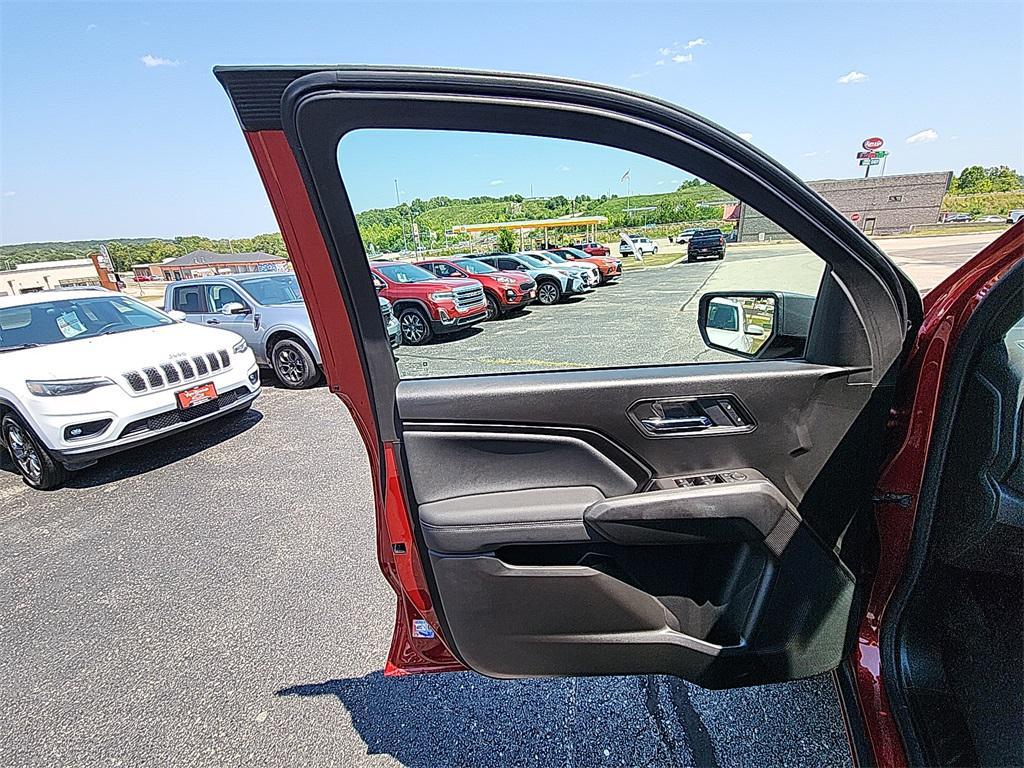 new 2025 Chevrolet Colorado car, priced at $44,955