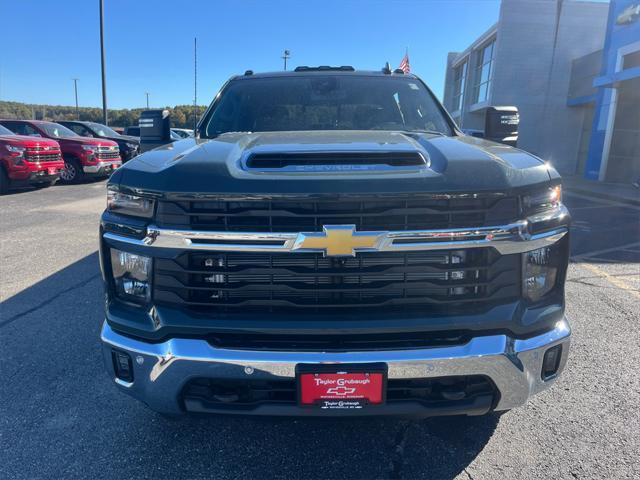 new 2025 Chevrolet Silverado 3500 car, priced at $72,003