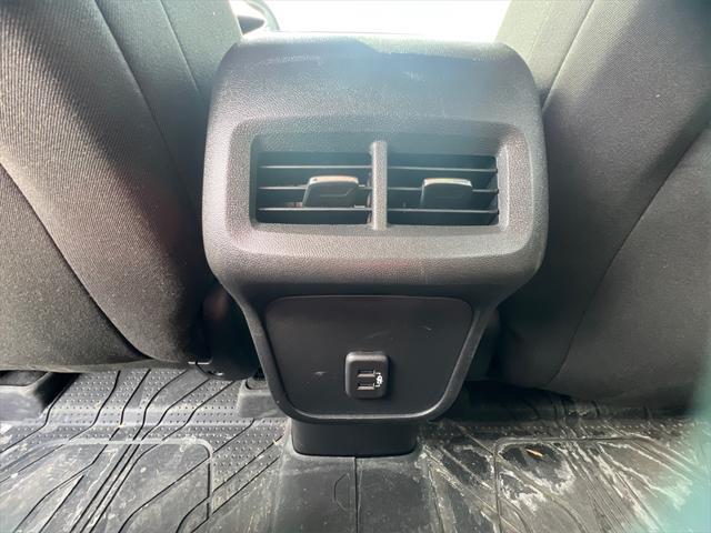 used 2023 Chevrolet Equinox car, priced at $21,580